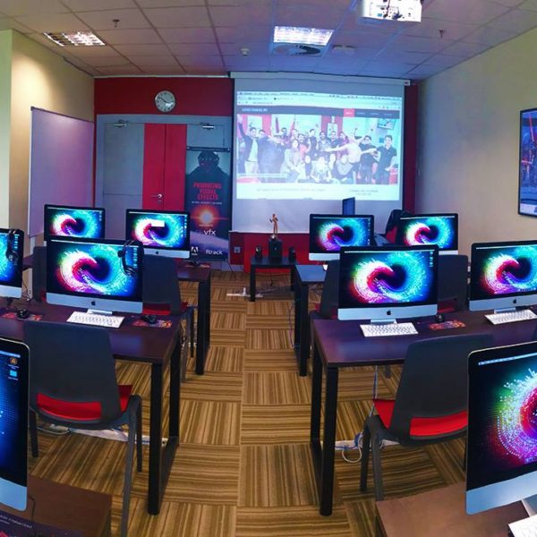 The HKVFX - Creative Multimedia lab is powered by iMacs with the Adobe Creative Cloud and the Foundry Production Creative installed on them.